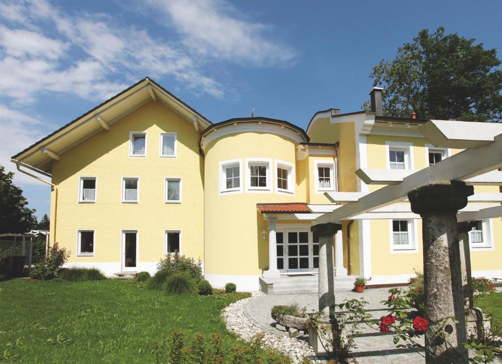 Haus Hildegunde Hotel Bad Füssing Kültér fotó
