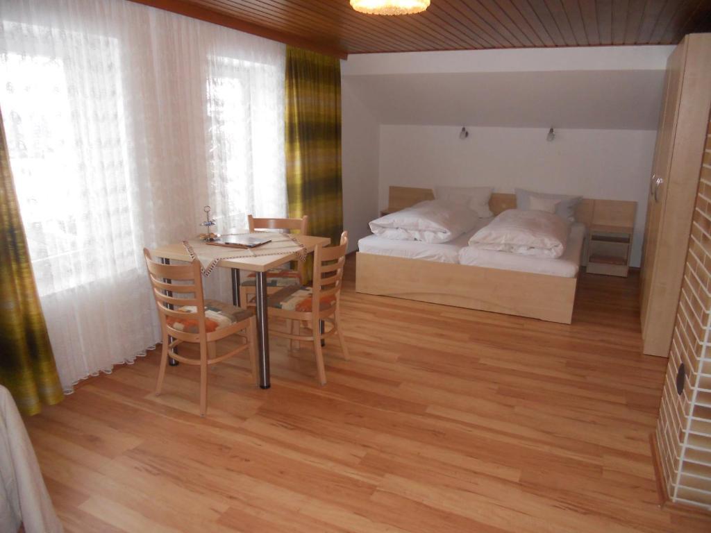 Haus Hildegunde Hotel Bad Füssing Kültér fotó